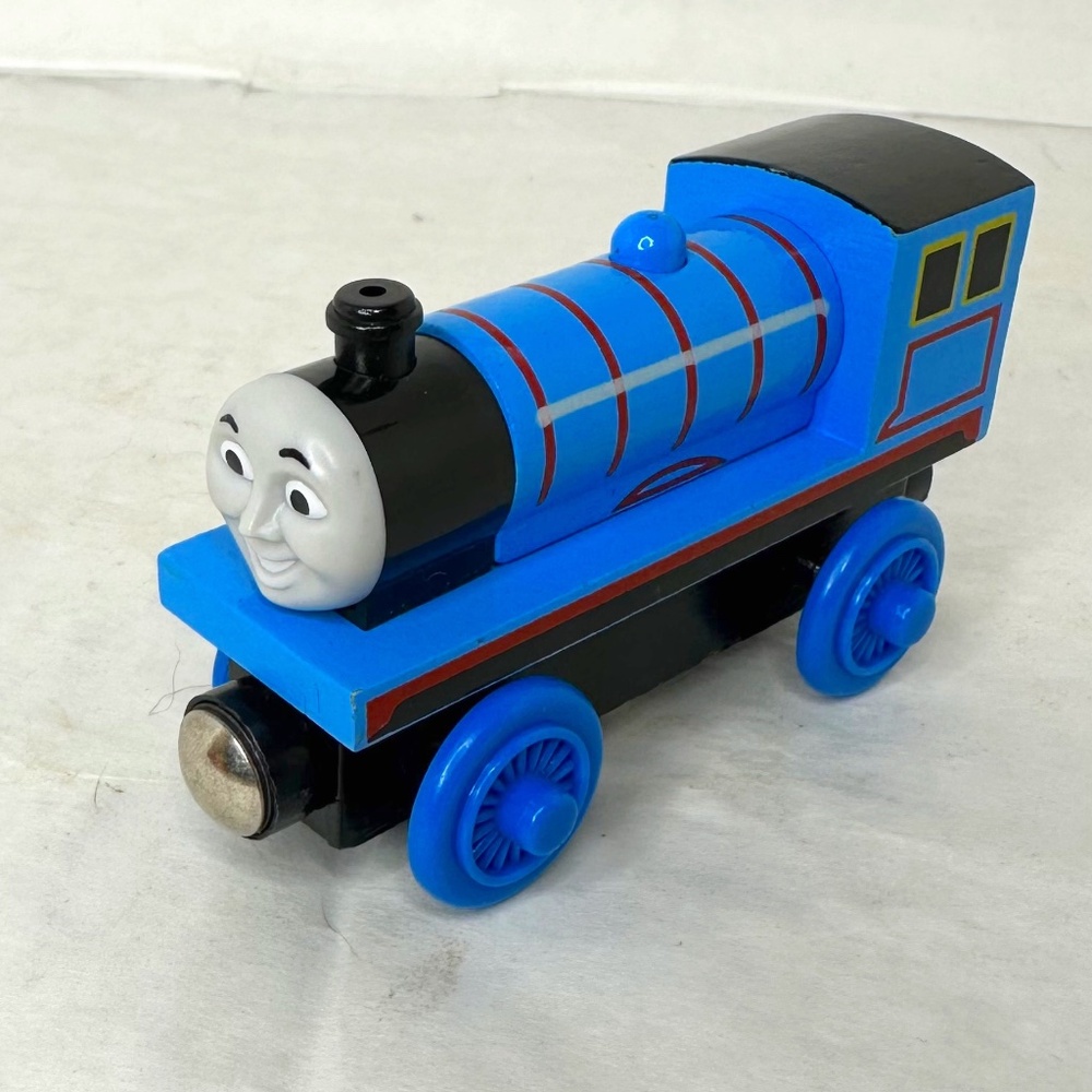 Vintage Thomas & Friends Wooden Railway Train Edward Engine 2003 - Picture 1 of 8